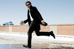 Бегущий мужчина