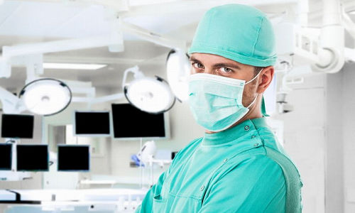 хирургическое вмешательство hirurg