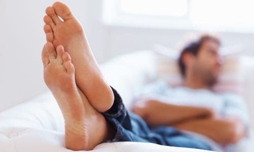 Пятки у мужчины должны быть в хорошем состоянии