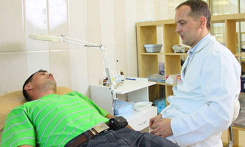 vrach lechit prostatit