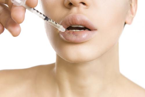 Осложнения после контурной пластики филлерами - как бороться с последствиями?
